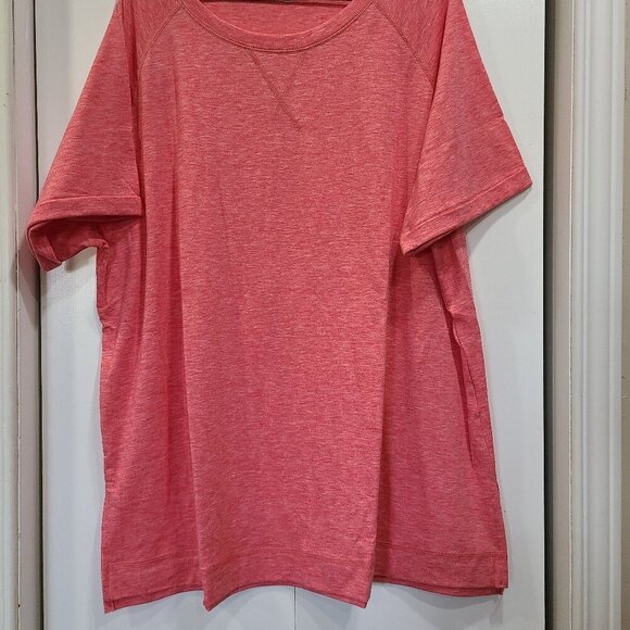 💥3/$30💥 NWOT Pink tshirt with hemmed sleeves - Picture 5 of 5